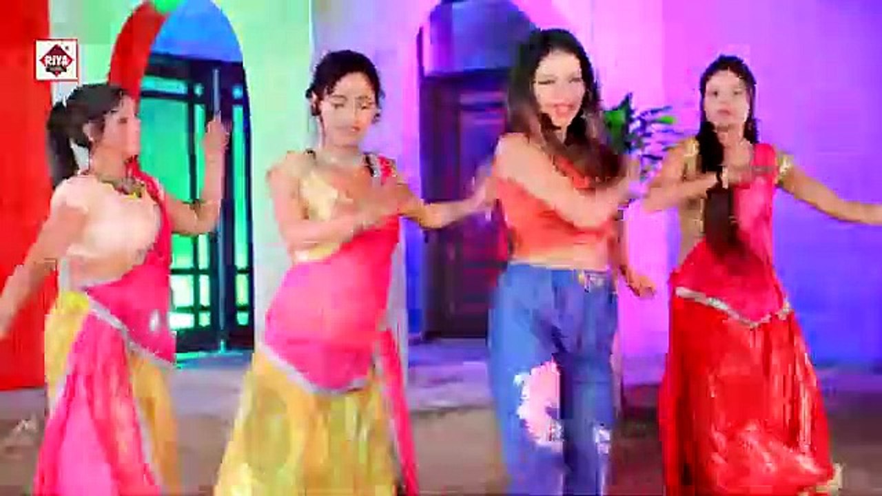 इस साल बहुत तेजी से वायरल हो रहा है ये गाना - तीन दिन से गिन के मारता - Vicky Ra