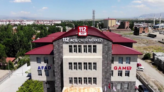 AĞRI - Acil çağrıları tek numara ve merkezde buluşturan 112 Acil Çağrı Merkezi hizmete girdi