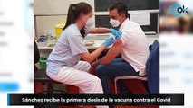 Sánchez recibe la primera dosis de la vacuna contra el Covid