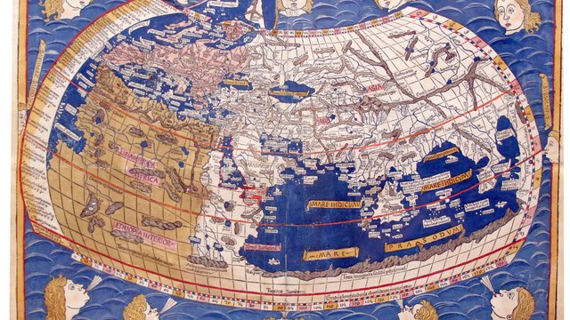 من هو أول من رسم خريطة العالم