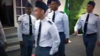 KC Undercover S01E20 - Debutante Baller