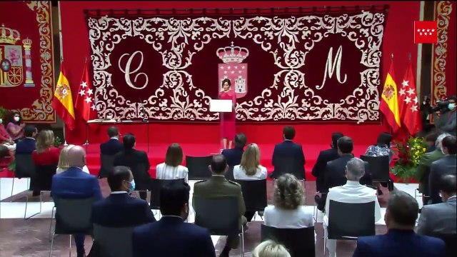 Ayuso toma posesión como presidenta: “Los madrileños nunca hemos tenido miedo a la libertad, solo hemos temido perderla”