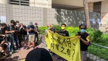 Суд Гонконга не выпустил журналистов под залог
