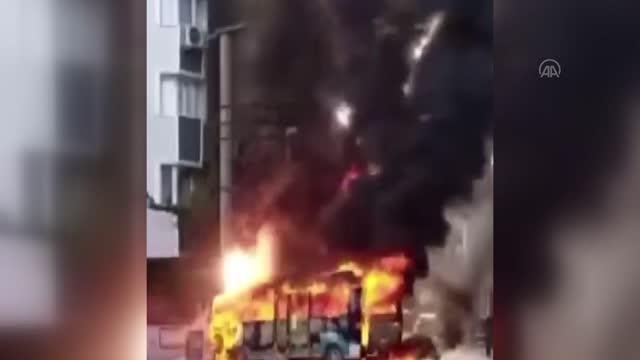 İki yolcu minibüsünün çarpışması sonucu 6 kişi yaralandı