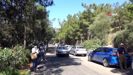 Klasik otomobiller Bodrum’da buluştu