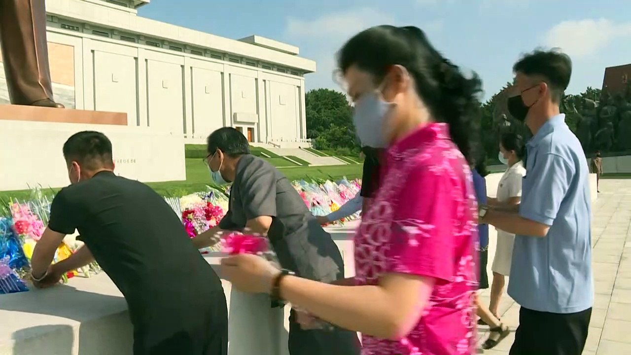 Nordkorea feiert frühere machthaber