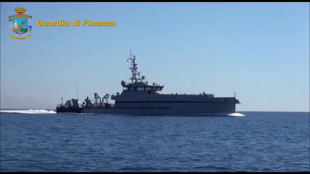 Palermo, trasportavano 6 tonnellate di hashish su un veliero: arrestato equipaggio