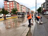 Eskişehir'de 10 dakikalık yağmur hayatı felç etti