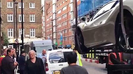 Les Ferrari aussi peuvent se faire embarquer par la fourrière