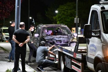 Seyir halindeki cip alev aldı