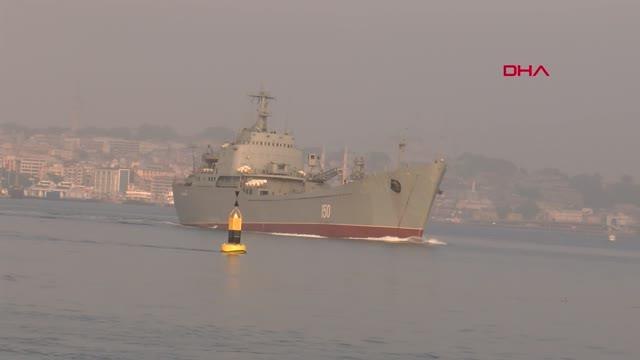 Son dakika haberi: İSTANBUL-RUS SAVAŞ GEMİSİ İSTANBUL BOĞAZI'NDAN GEÇTİ