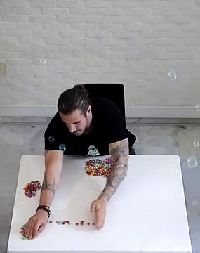 Γιορτή του πατέρα: O Άκης Πετρετζίκης γιορτάζει και ανέβασε το πιο τρυφερό βίντεο!