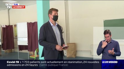 Régionales: Yannick Jadot vote à Paris