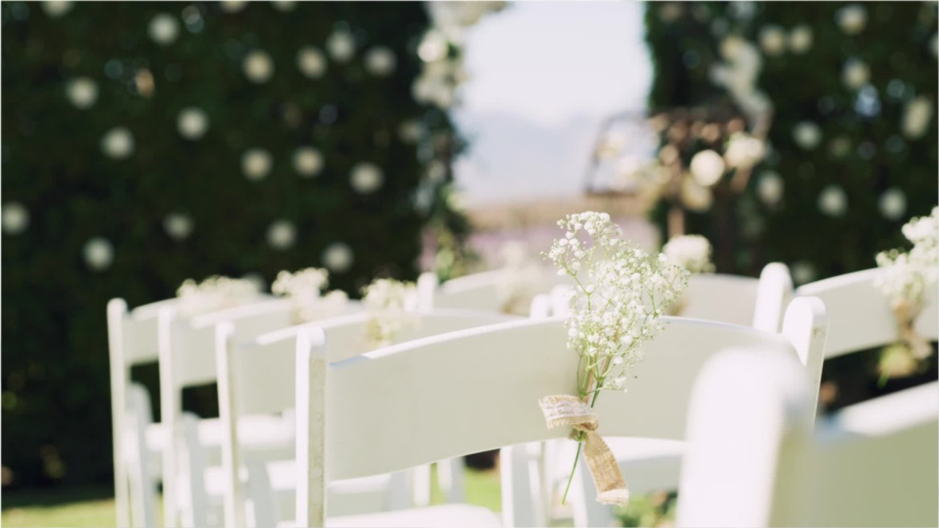 ⁣OUTDOOR CIVIL WEDDINGS