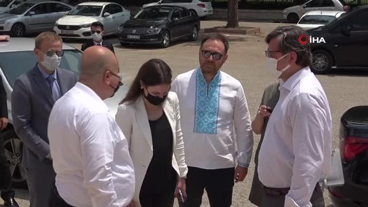 Ukrayna Dışişleri Bakanı Dmitro Kuleba: "Tüm Ukraynalı turistleri Antalya'ya gelmeye davet ediyorum"