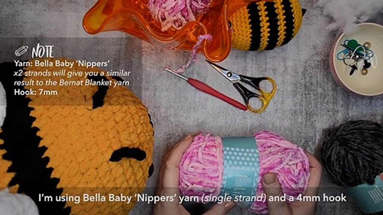 Crochet Amigurumi Jellyfish Keychain (Super Fast)