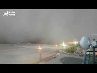 شاهد لحظة وصول العاصفة الترابية مطار أسوان