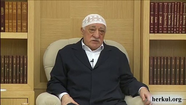 CHP'li Rus uşağı Eren Erdem'in akıl hocası Fetullah Gülen çıktı