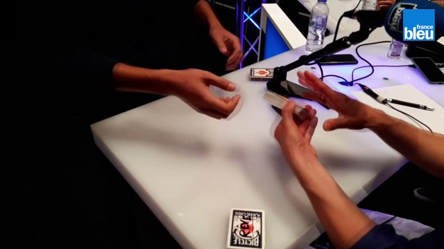 Trop tôt pour l'apéro : tour de magie de Tom Wouda