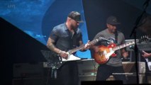War Pigs (Black Sabbath cover) with Zac Brown and Tom Morello - Foo Fighters (live)