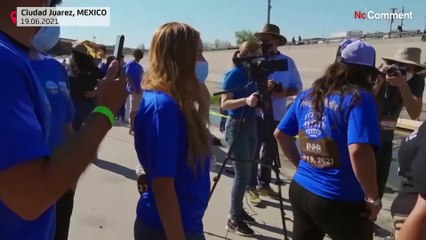 "Hugs not Walls": Familien kommen an der US-mexikanischen Grenze zusammen