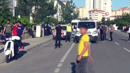 Kazada yıkılan duvarın altında kalan 8 yaşındaki çocuk yaralandı
