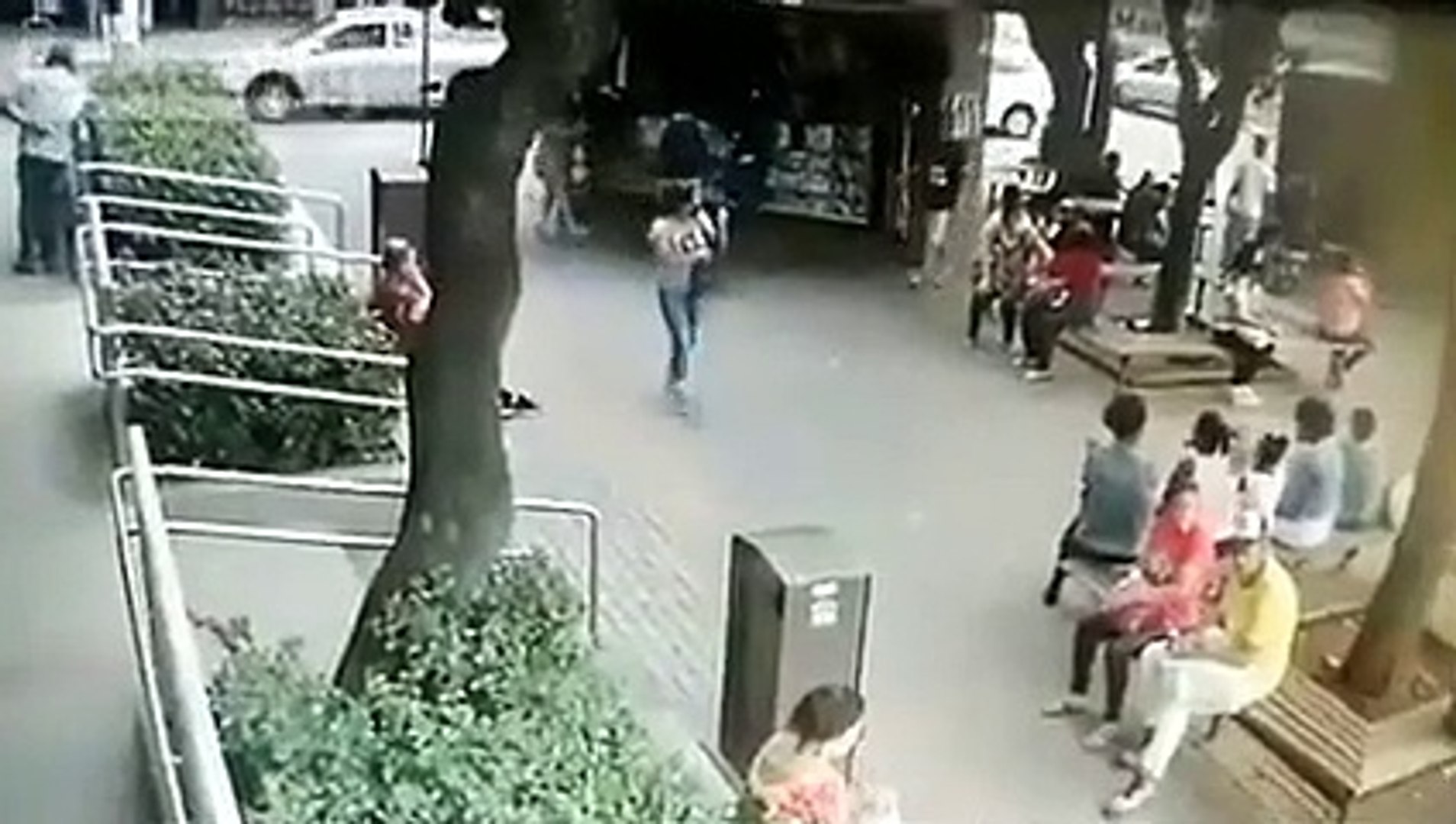 Nunca tente se vingar de sua EX nas ruas! - REDPILL