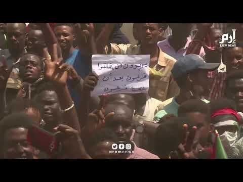 المتظاهرون السودانيون يواصلون الضغط على المجلس العسكري
