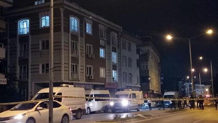 Anne ve oğlunun cesetleri, "Bomba var, yaklaşmayın" notu asılan odalarda bulundu