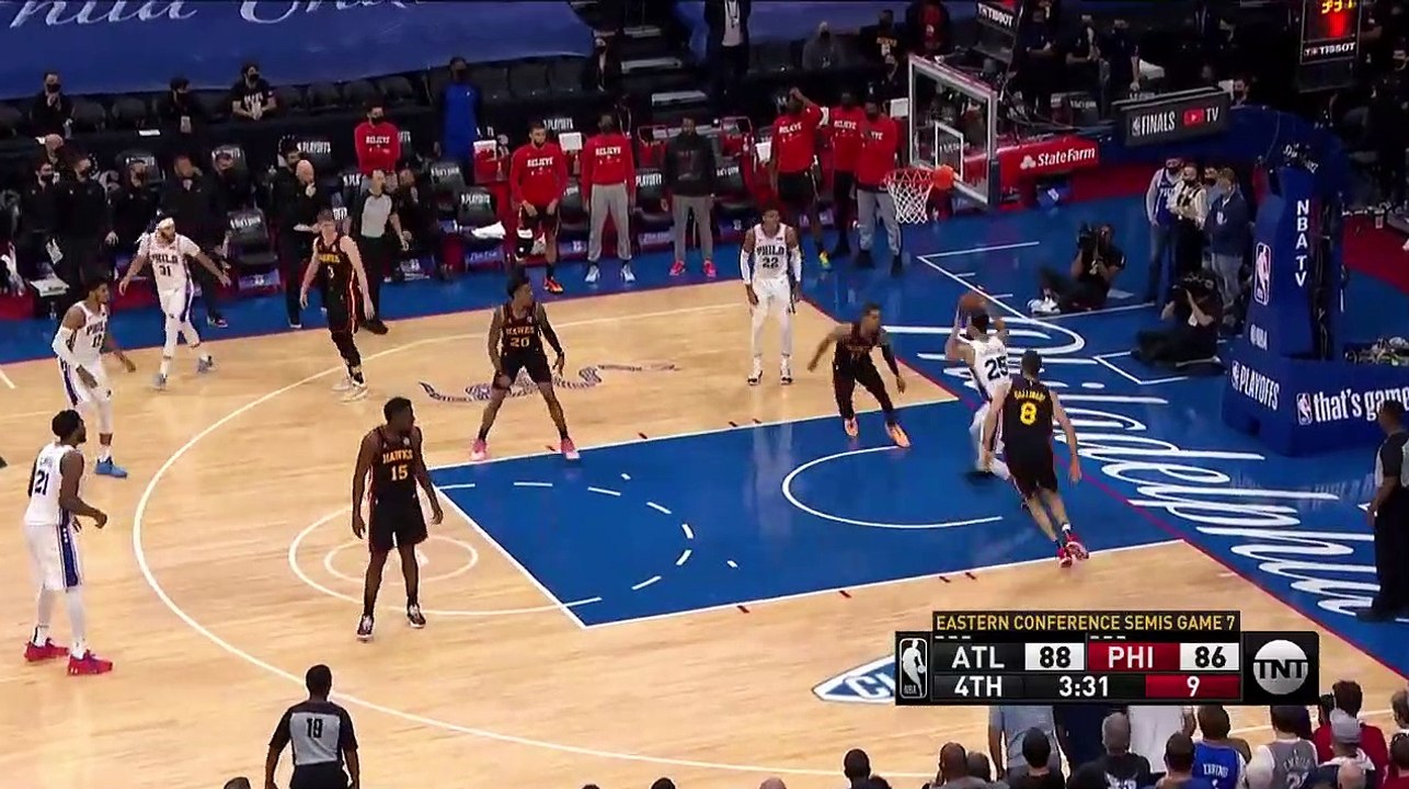 Ben Simmons refuse un tir facile