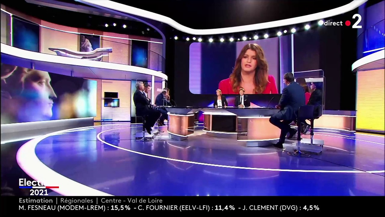 Laurent Delahousse remporte un vif succès sur les réseaux sociaux après s'être agacé face aux politiques: "Je commence à vraiment comprendre les Français"