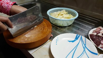 Ginger stew with pork | My family's daily cooking food