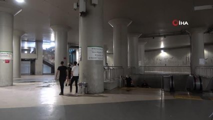 Son dakika haberi | Kucağında çocukla dilenen kadın, 5'inci kez aynı yerde yakalandı