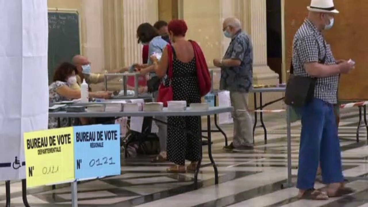 A Köztársaságiak párt nyerte a francia regionális választások első fordulóját