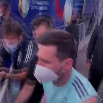 Messi meets Messi - Argentina star makes fan's day by signing tattoo of himself