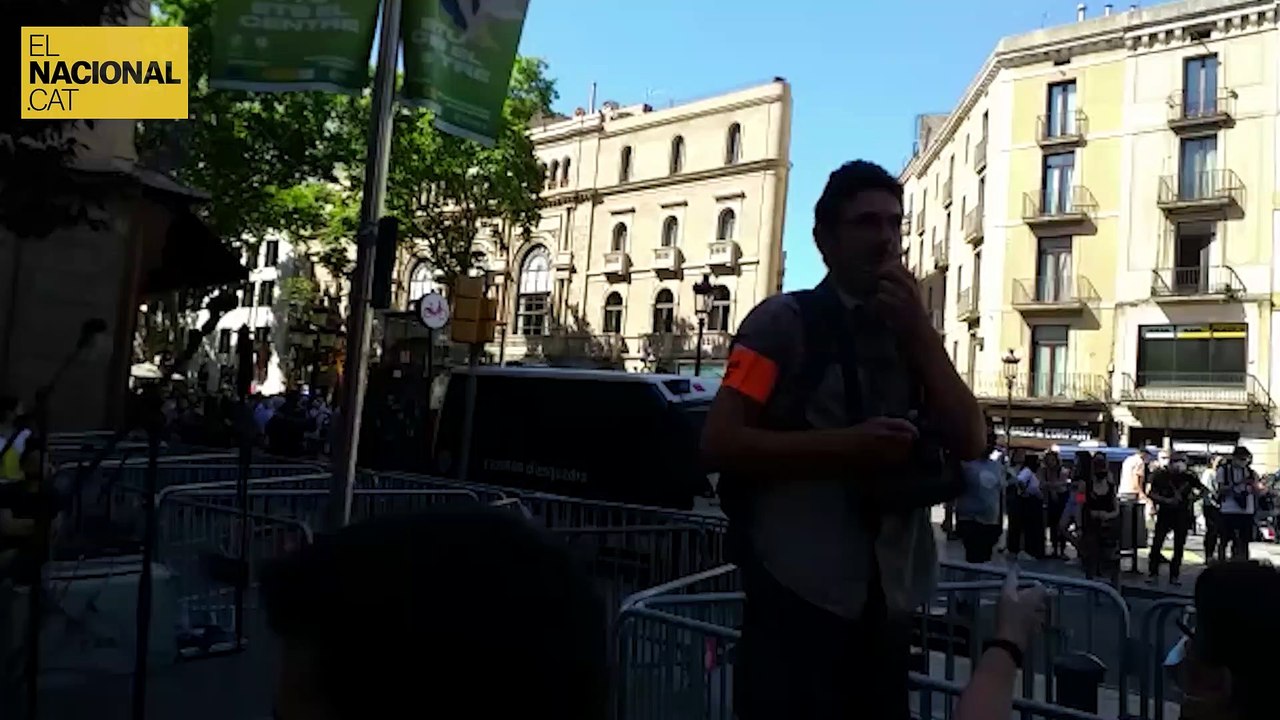Ambient de la manifestació a la Rambla