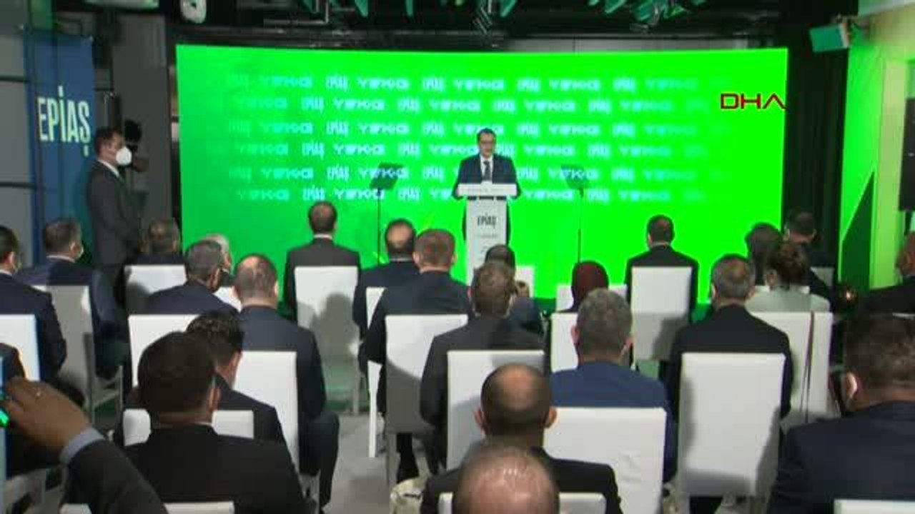 İSTANBUL ? BAKAN DÖNMEZ: YENİLENEBİLİR ENERJİ, ÜRETİCİLERİMİZ İÇİN YENİ BİR İHRACAT KAPISI OLACAK-1