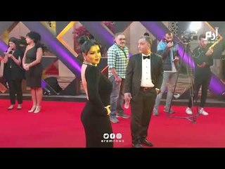 ظهور رانيا يوسف بفستان مكشوف الظهر تماماً