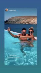 Πάνος Καλίδης με τη γυναίκα του στη Μύκονο