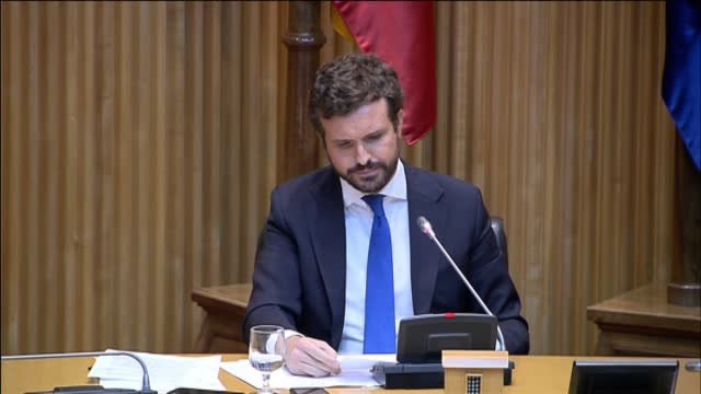 Casado defiende el reencuentro en la Constitución y en la ley y habla de indulto trampa