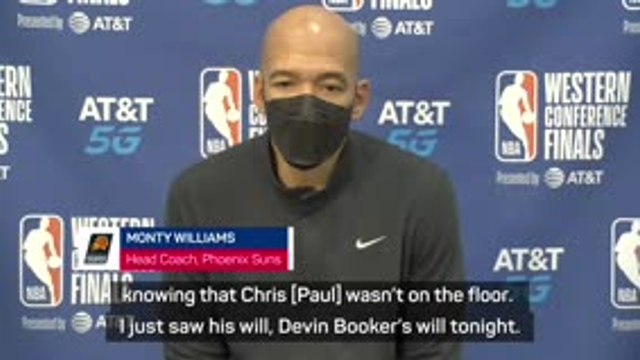 Booker draws Kobe comparison after Game 1 triple-double