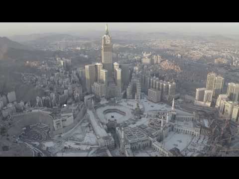 صحن الكعبة ومحيط المسجد الحرام خاليان في أول أيام رمضان #إرم_نيوز