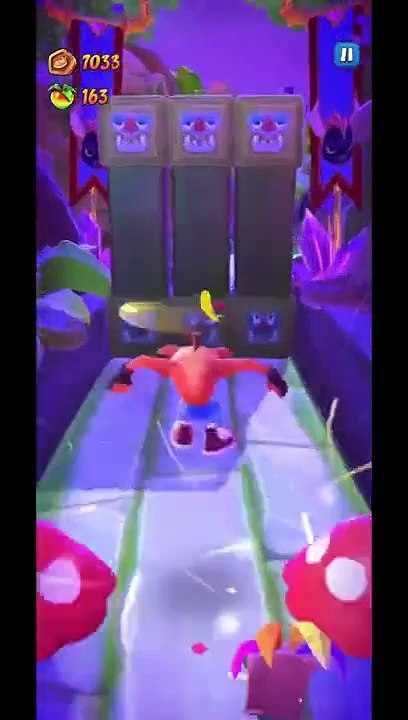 Oxide Zombot Battle Run Gameplay - Crash Bandicoot: On The Run! (S3 Battle of the Dragons Boss)