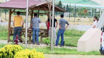 Su kayağı göletine düşen 10 yaşındaki çocuk son anda kurtarıldı