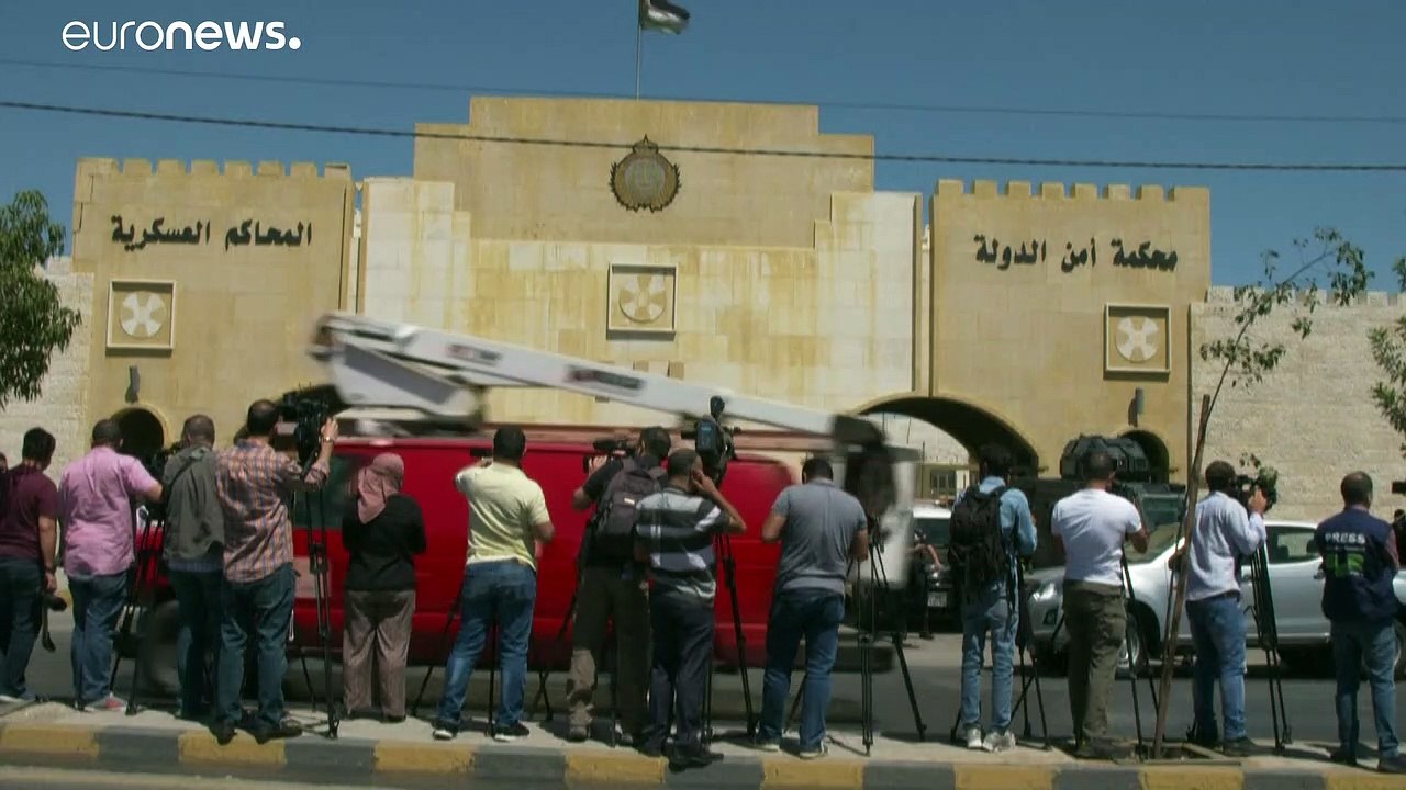 رئيس الديوان الملكي الأردني السابق ينفي تهمة محاولة زعزعة استقرار المملكة