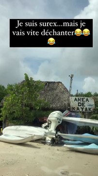 Sandra et Tomer Sisley arrivent dans la mangrove pour faire du kayak