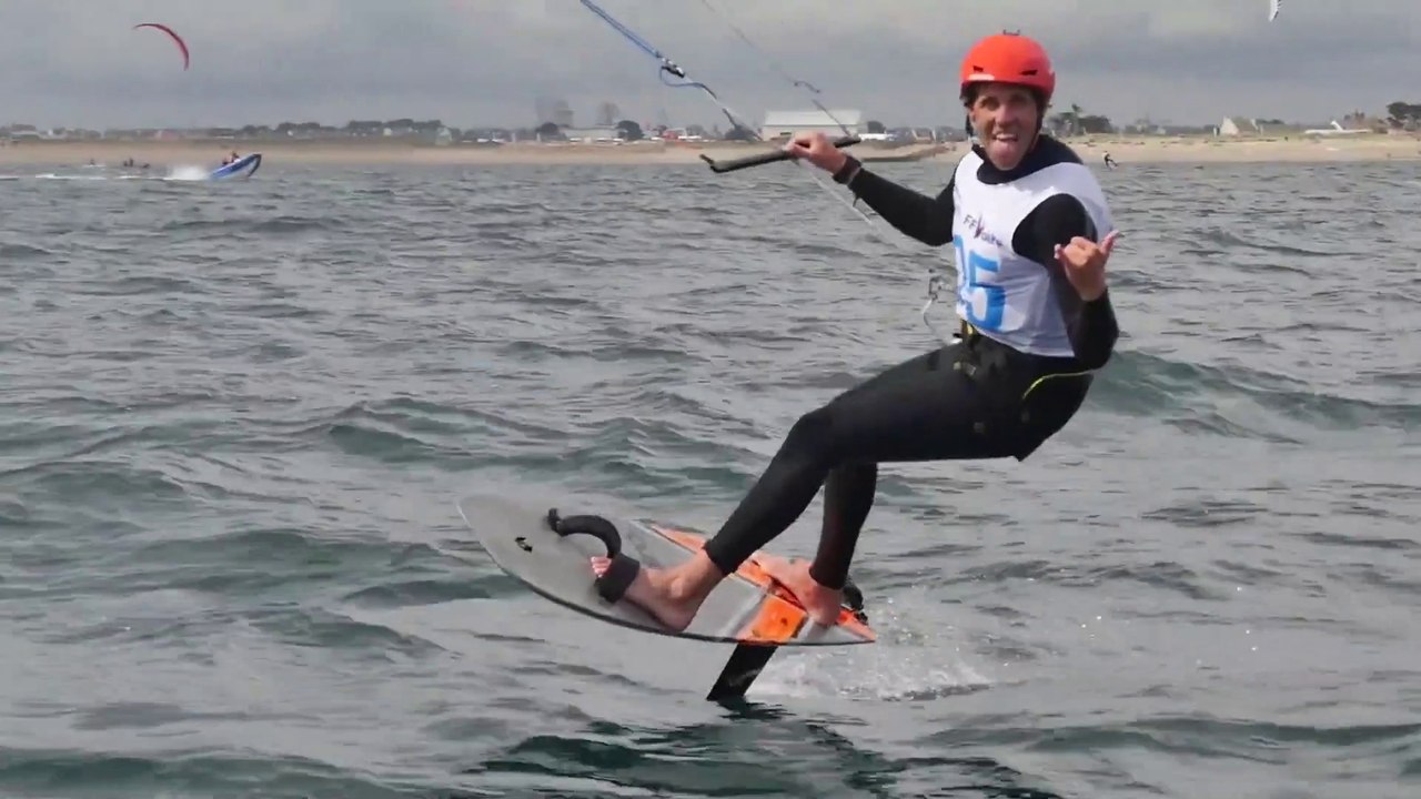 Engie Kite Tour 2021 : 2e journée avec de belles courses dans l'après-midi sur l'Engie Kite Tour à Lorient-Gâvres !