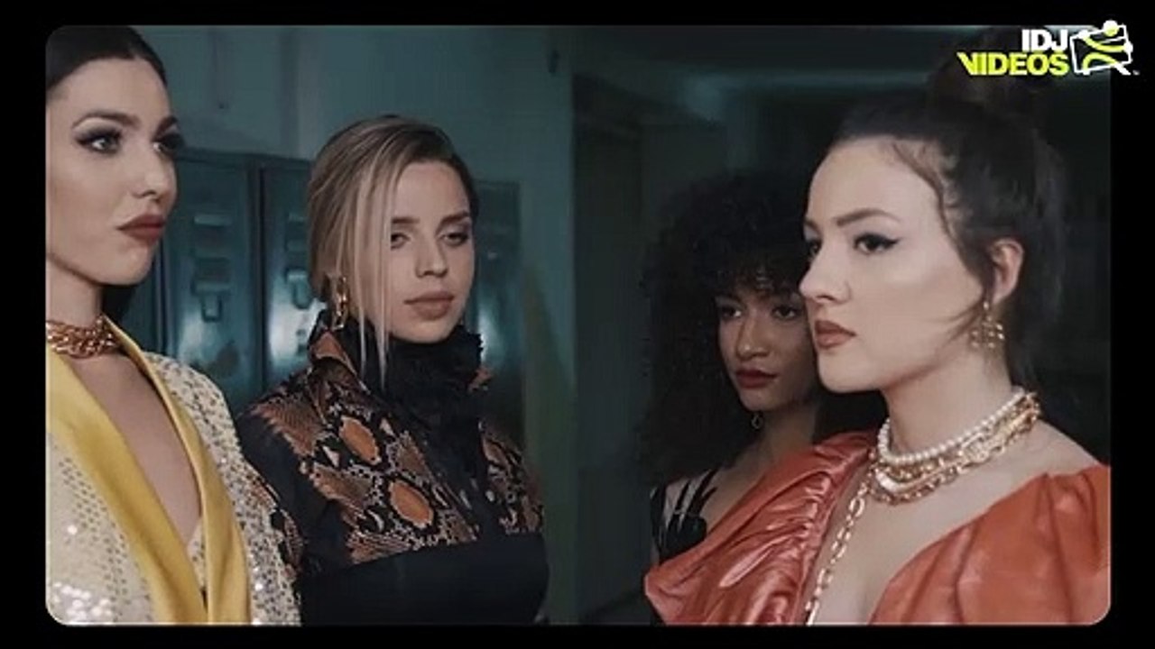 VANJA KNEZEVIC - KARMA