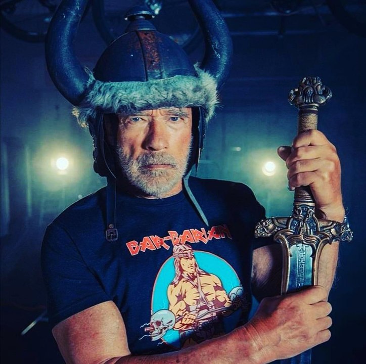 Arnold Schwarzenegger shows off His 'Conan the Barbarian' Workout 2021