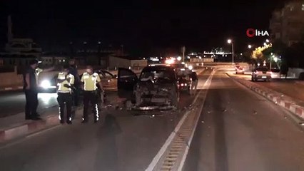 Karaman’da otomobil ile hafif ticari araç çarpıştı: 2 yaralı